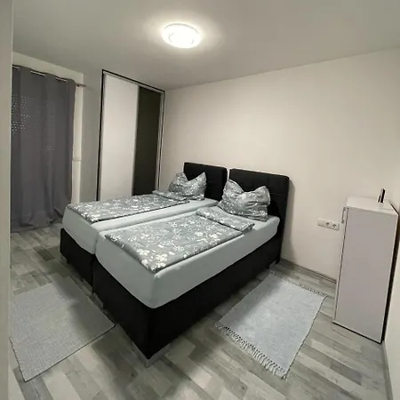 Dominka Apartment